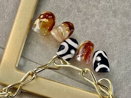 個性派ニュアンスネイル