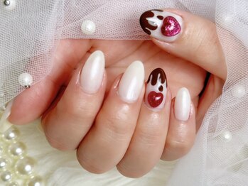 ヴィエルムーン(VielMoon)/バレンタインネイル☆