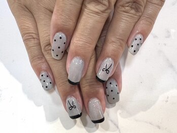 ネイルファクトの写真/ケア志向の高い女性からの信頼◎自爪を大切にしながらネイルが楽しめる!健やかで美しい指先へ♪Foot同価格!