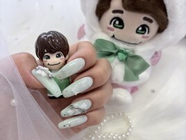 推しネイル