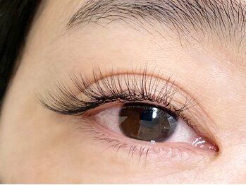 スイートネイルズ(Sweet nails)の写真/豊富な施術経験×高い技術力で理想の目元に☆アイラッシュは全メニューシャンプー＆コーティング込み!!