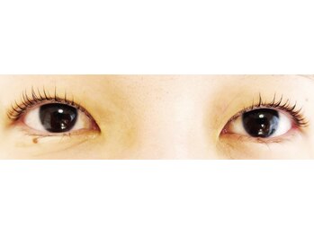 リノン(Linon)/ラッシュリフト