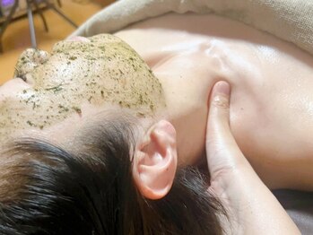 フロー(Flow)/REVIハーブピーリング