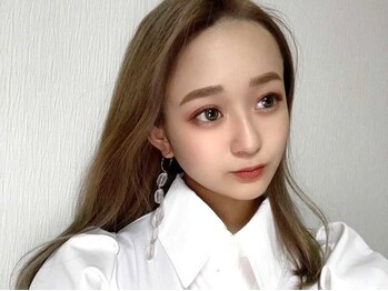 アイドット 池袋店(i.)の写真/すっぴん美人☆肌のトーンUPとくすみレス≪アイブロウWAXスタイリング+おでこorフェイスラインWAX￥5800≫