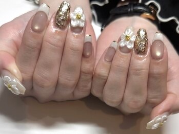 アリーチェ(Alice)の写真/半個室の洗練された空間で丁寧な施術◎指先を見る度に嬉しくなる、大人可愛いデザインで第一印象もUP★