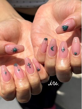 アイユー 千葉(iu.)の写真/《高技術×安心価格》華やかさと上品さを兼ね備えたネイルに定評あり☆色変更や持ち込みアートもご相談OK◎