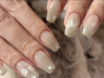 エマネイル プラス キハクヤ 梅田店(EmaNail+KIHAKUYA)/グラデーション&マグネット