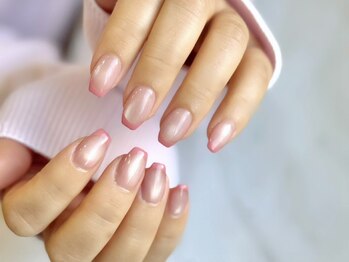 アリュール 玉造(ALLURE)の写真/《JNA1級取得者在籍》大人女性の魅力を引き出すデザインをご用意♪指先を綺麗にして、春を満喫しましょう!