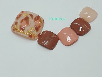 フランセス(Frances)/新作　ヒョウ柄ネイル