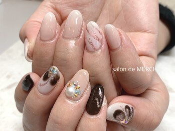 サロン ド メルシー(Salon de MERCI)/アシンメトリー☆