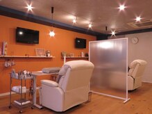 ゆったりした空間で贅沢なひと時をお過ごしいただけます