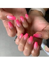 ビー 高槻(be)/ネイルアート/スキニーフレンチ