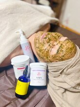 フロー(Flow)/REVIハーブピーリング