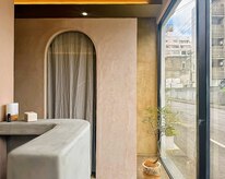 ハク ハナレ(HAKU)