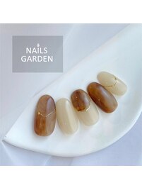 ニュアンス秋ネイル