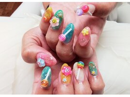 個性派ネイル