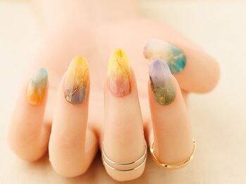 ニュアンス天然石ネイル