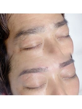 ナラ 都城店(nala.)/メンズ眉毛スタイリング