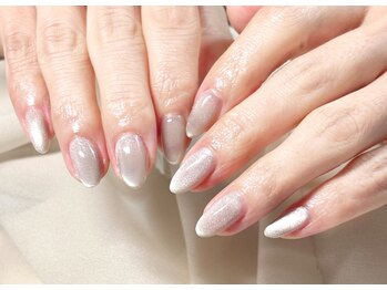 マグリット(Magritte)/初めてでも◎マグネットネイル