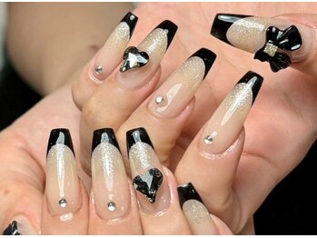 サロン ティアラ ツキジ(salon tiala tsukiji)の写真/長さ出しで指先を綺麗に♪モチのいい丁寧なケアも◎思わず見惚れるほどの美しい指先が叶います♪