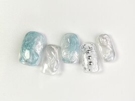 シルバー×ブルー夏ネイル