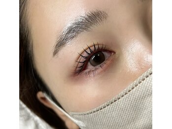 カーリーアイラッシュ(Carly eyelash)/