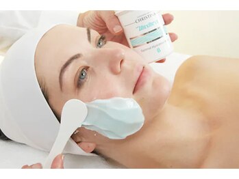 ビビィ(Bibiy)の写真/【クリスティーナ（アンストレス）乳酸菌ピーリング】紫外線や乾燥などで敏感になったお肌を優しくケア◎