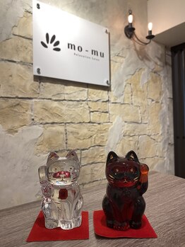 モーム 立町店(mo-mu)/招き猫がお出迎え♪