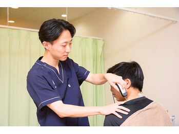 千歳烏山かなで鍼灸接骨院の写真/デスクワークや日常生活による首・肩こりを原因からアプローチ!根本施術で不調の出にくい身体へ!