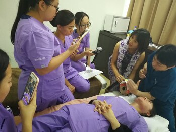 ラクタイセイタイイン 梅田茶屋町店(楽体整体院)/マレーシアでも楽体小顔セミナー