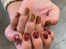 カーティシーネイルズ(curtisii NAILS)/片手ホロラメ片手マグネット