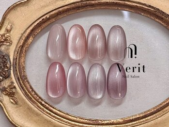 ヴェリット 大森店(Verit)の写真/【センスの良い垢抜け指先を叶えます】豊富なカラーと上品可愛いデザインで、シンプルでも映えるフォルム◎