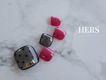 ハーズ(HERS)/FOOT シンプルアート