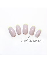 アヴィニール 表参道(Avenir)/グレー×ネオンライン