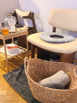 ラフ ネイルアンドモア(Laugh nail&more)の写真/【大人の保健室サロン☆】ハーブセラよもぎ蒸しでからだの芯からぽかぽか温活♪