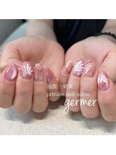 ジェルメ(germer)/ピンクのぷっくり貝殻ネイル！