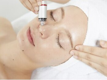 ネオビューティー(Neo beauty)の写真/SNSで超話題★最新第4世代ピーリング＜ララピール＞ ダウンタイムなし！敏感肌の方も◎お肌の機能を正常化*