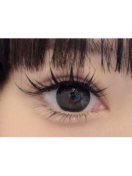 ボリュームのある目元にしたい