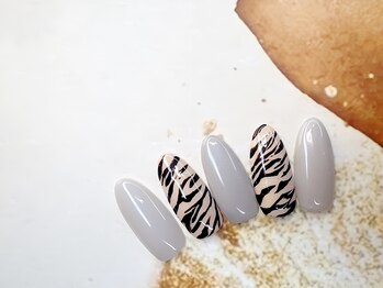 デルマーネイル 湘南台(Del Mar Nail)/1月定額トレンドデザイン