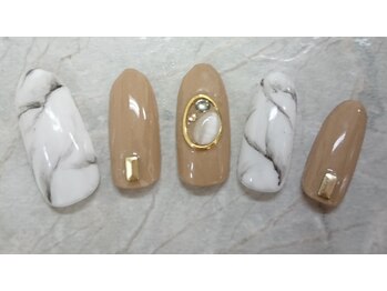 定額ネイル6600円