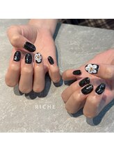 リッシュ(RICHE)/フラワーネイル