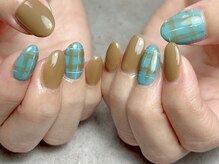 EUB/チェック柄ネイル