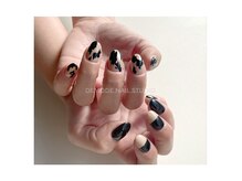 デモデ ネイル スタジオ(Demode nail studio)の雰囲気（微妙な色味にこだわり、お肌に合うお色をお作りします）