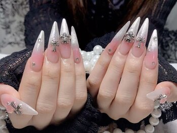 モアネイル 新宿/jrネイリスト限定/持ち込み/新宿