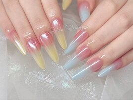 左右ちぐはぐグラデデザイン＊