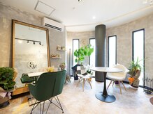 ハチ(HA8CHI)/こだわりの空間