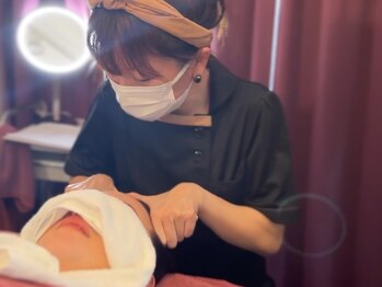 アモ(Amo)の写真/≪ドライヘッドスパ¥4400≫経験豊富なオーナーによる丁寧なオールハンド施術☆贅沢な睡眠体験!