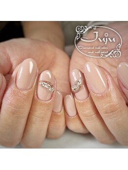 ジュジュ(Juju)/ダイヤモンドのリングネイル