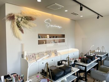 サリナスネイル(SARINASNAIL)