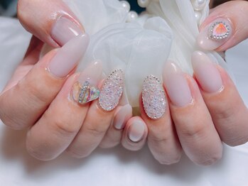 サロン ヴィーヴ(salon Vive)/韓国クリスタルピクシーネイル